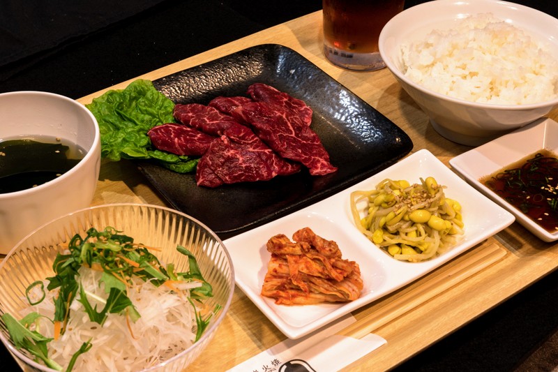 ハラミ定食